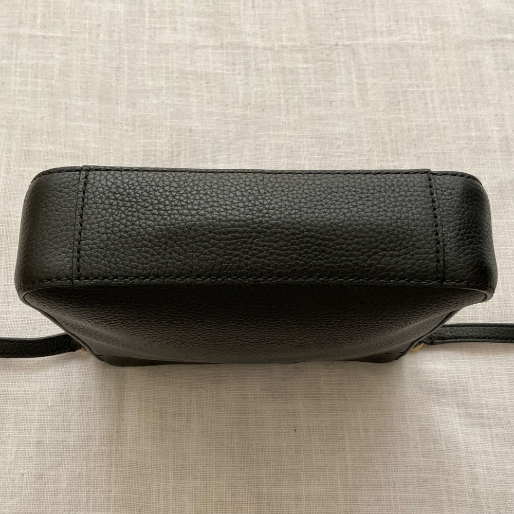 NEW Tory Burch Devon Black Pebble Leather Crossbody Bag NWOT - Picture 8 of 12